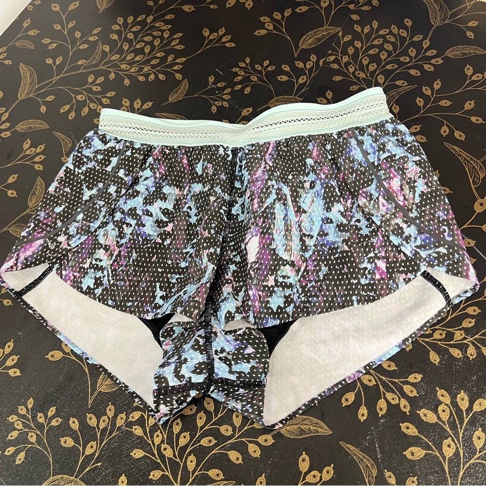 Lululemon Split Second Short - image 2